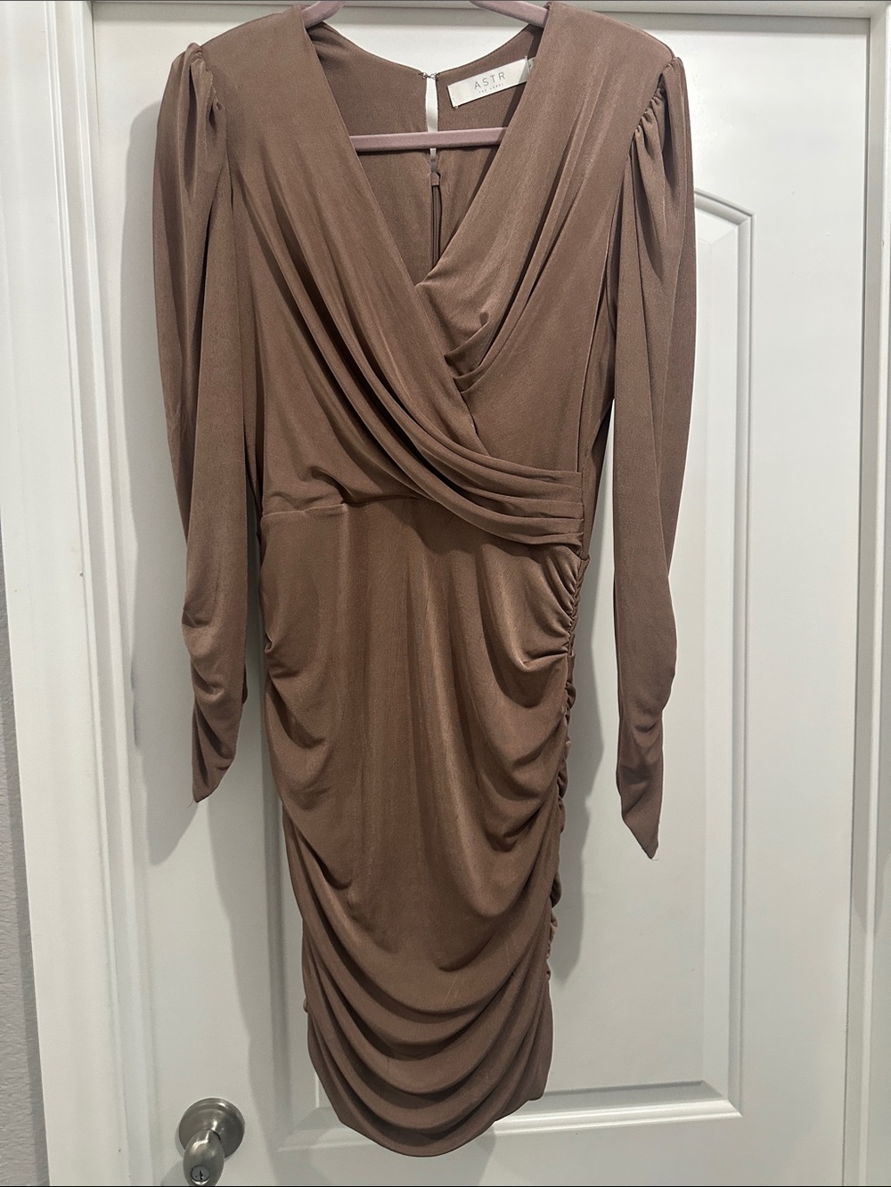 ASTR Taupe Brown Draped Long-Sleeve Ruched Dress